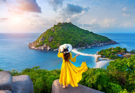 Wildlife Safari Adventure with Local Expert Guide