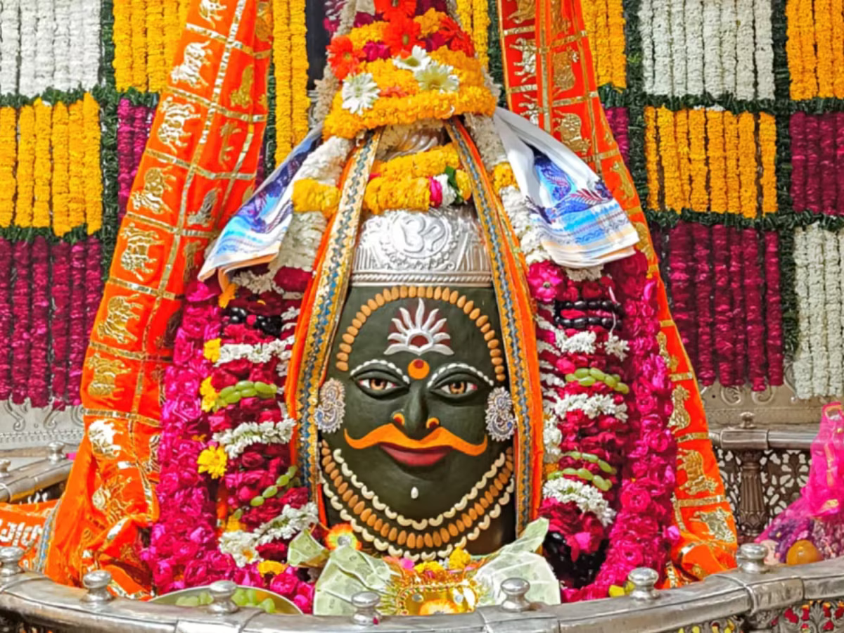 Ujjain tour packages, VIP Bhasma Aarti booking, Mahakaleshwar darshan